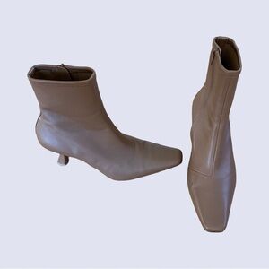 STAUD WALLY LEATHER ANKLE DRESS BOOT